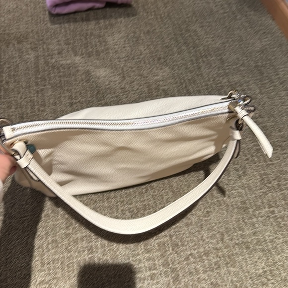 Kate Spade white pebbled leather shoulder bag - Picture 6 of 12